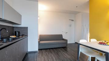 Appartement Deluxe, terrasse, vue ville | Intérieur