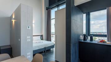 Deluxe Apartment, City View | Free WiFi