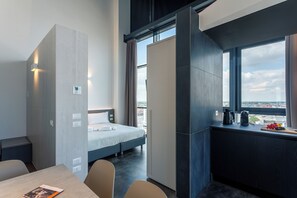 Deluxe Apartment, City View | Free WiFi - Htm Hybrid Tower Mestre by Halldis (Mestre)