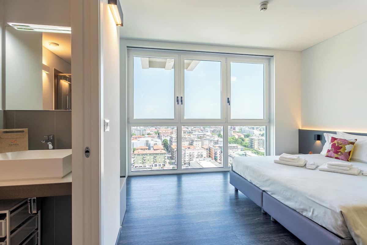 Deluxe Apartment, City View | Free WiFi