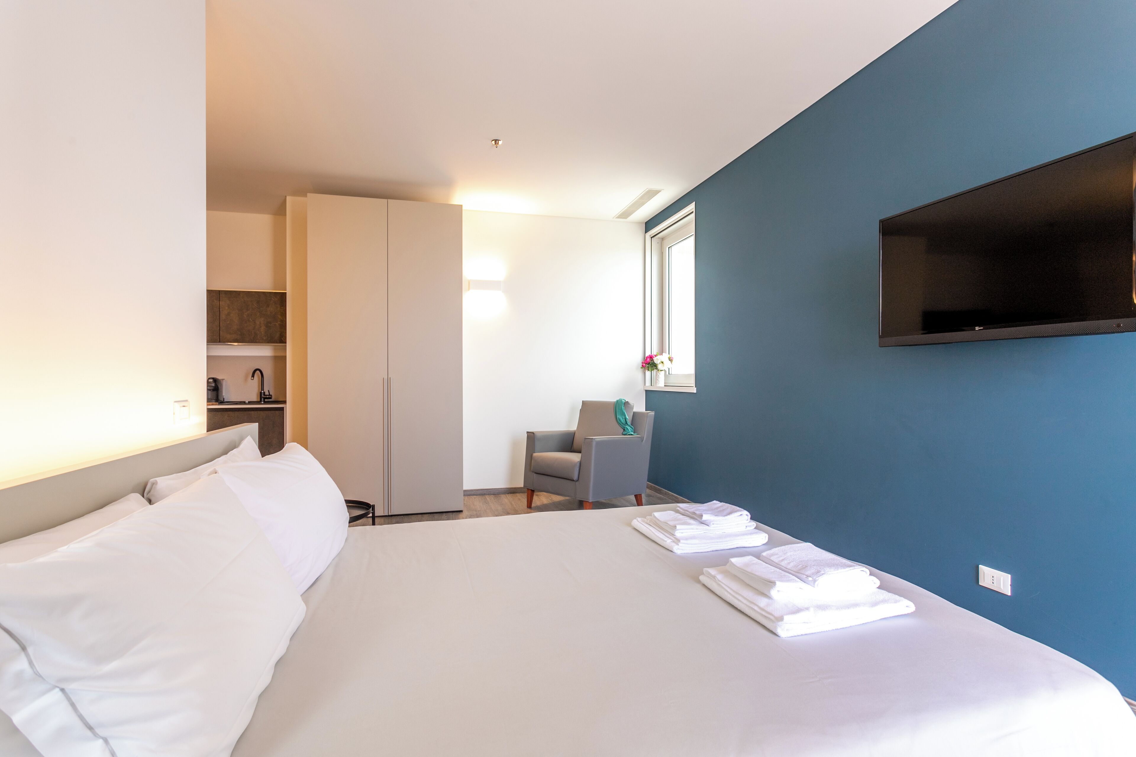 Deluxe Apartment, Terrace, City View