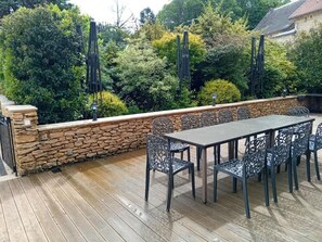 Outdoor dining - Stone house with air conditioning and private pool in Dordogne (Saint-Crépin-et-Carlucet)