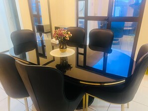 Gratis engelsk morgenmad hver dag