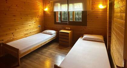 Villa Wood Dreams – Villa de madera en Calonge, con jacuzzi y piscina privada