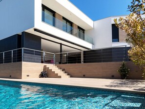 Pool - Costa Brava: Luxury Villa with Private Pool and Energy Efficiency (Platja d'Aro)