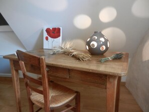 Interior - Spacious countryside house with garden and terrace (Saint-Martial-de-Nabirat)