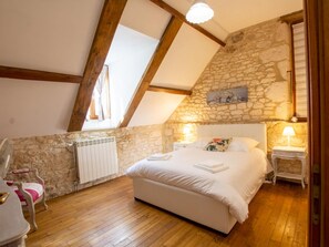 7 bedrooms, free WiFi - Air-conditioned villa with private pool and Wi-Fi in Carlux (Carlux)