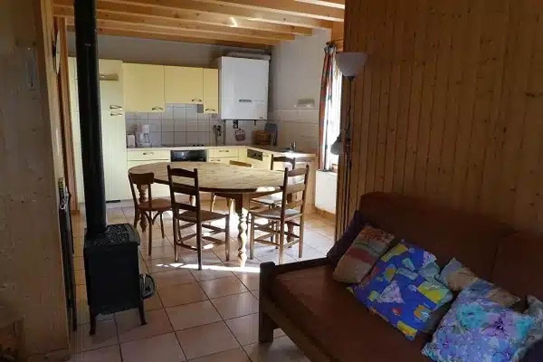 Fernseher, Kamin