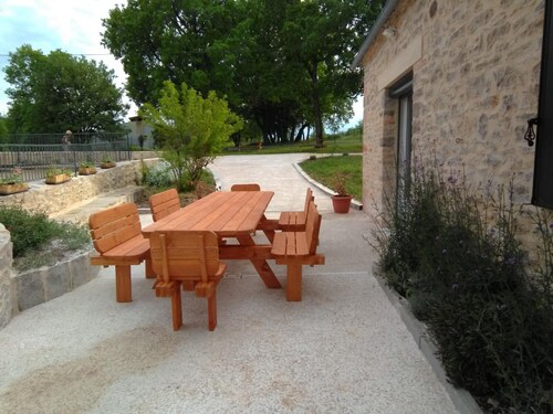 Maison périgourdine avec piscine chauffée et WiFi