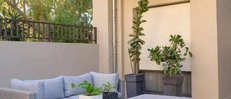 City House, 3 Bedrooms, City View | Terrace/patio