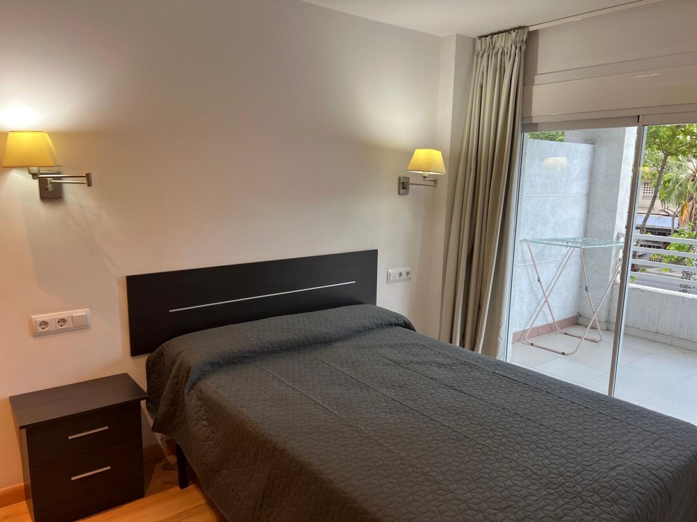 Wi-fi (inkludert) og sengetøy