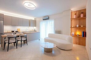 Living area - Apeiron Athena Residence , Superior Residence (Athens)