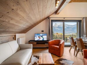 TV - Modern apartment in Saint-Gervais for 6, near lifts (Saint-Gervais-les-Bains)