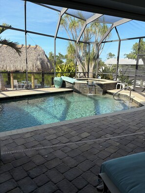 Indoor pool, a heated pool - Tropical Tiki and Fishing Retreat (Saint James City)