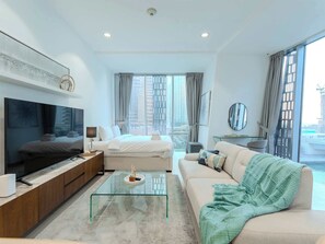 TV, offices - Dubai Marina 1-3 Month Rates Available (Dubai)