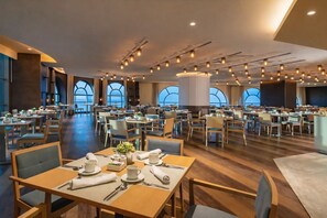 Imagen sin descripción, 2 de 33, botón