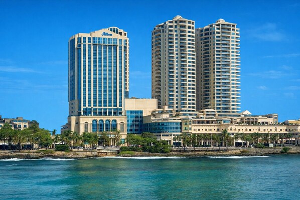 Exterior - 2-BR Upper-Floor 2BR Skyscraper APT (Santo Domingo)