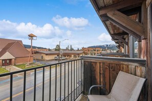 Property grounds - Downtown Whitefish Studio Condo! Fireplace! (Whitefish)