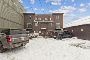 Exterior - Downtown Whitefish Studio Condo! Fireplace! (Whitefish)