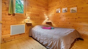 2 bedrooms - Chalet Grillon – Heated Shared Pool, Périgord Noir (Salignac-Eyvigues)