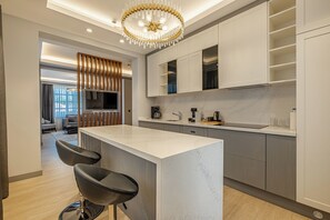 Luxury Suite, Sea View | Private kitchen - Get Royal Suits Spa (Muratpaşa)