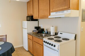 Microondas, horno y parrilla de estufa 