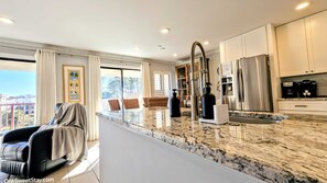 Interior - Best Condo HH Beach and Tennis-Ocean View-Admirals (Hilton Head Island)