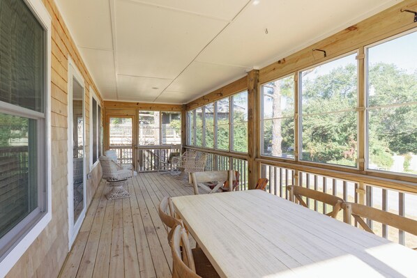 Outdoor dining - The Puddle - Ocracoke Island (Ocracoke)