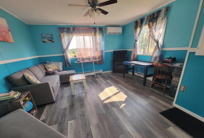 Little Cape 2 Bedroom Cottage (Petit-cap) Year Round Availability, 5min Beach - New Brunswick