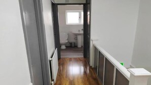 Unclassified image, 3 of 9, button - One Bed Room Apartment (Scunthorpe)