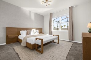 6 habitaciones, tabla de planchar con plancha y cuna de viaje 