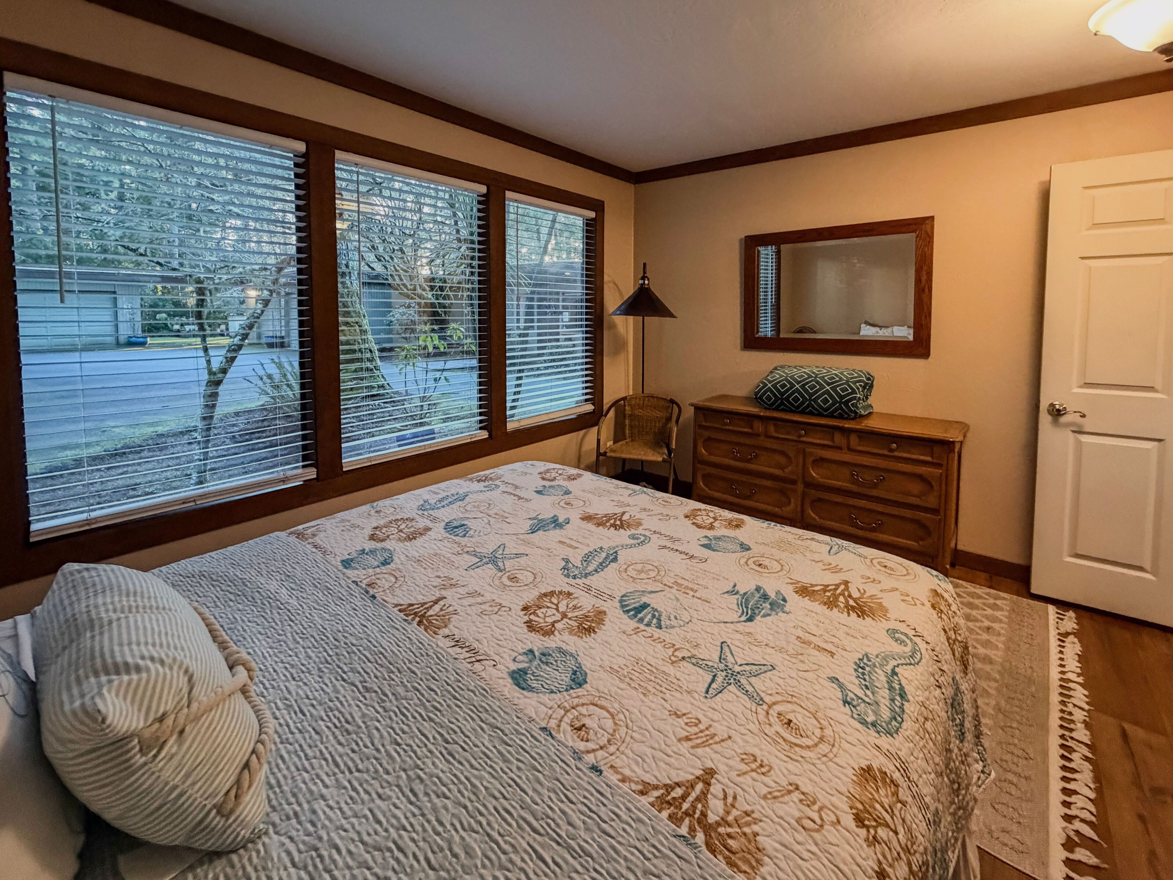 The Guest House At Seagate | Fireplace & Bbq Patio - クース・ベイ, OR