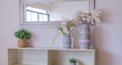 Renovated Apartment in La Paz: Steps from the Malecon & Beach