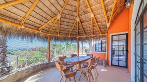 Outdoor dining - Roustic One Story Home w/ desert garden (Todos Santos)