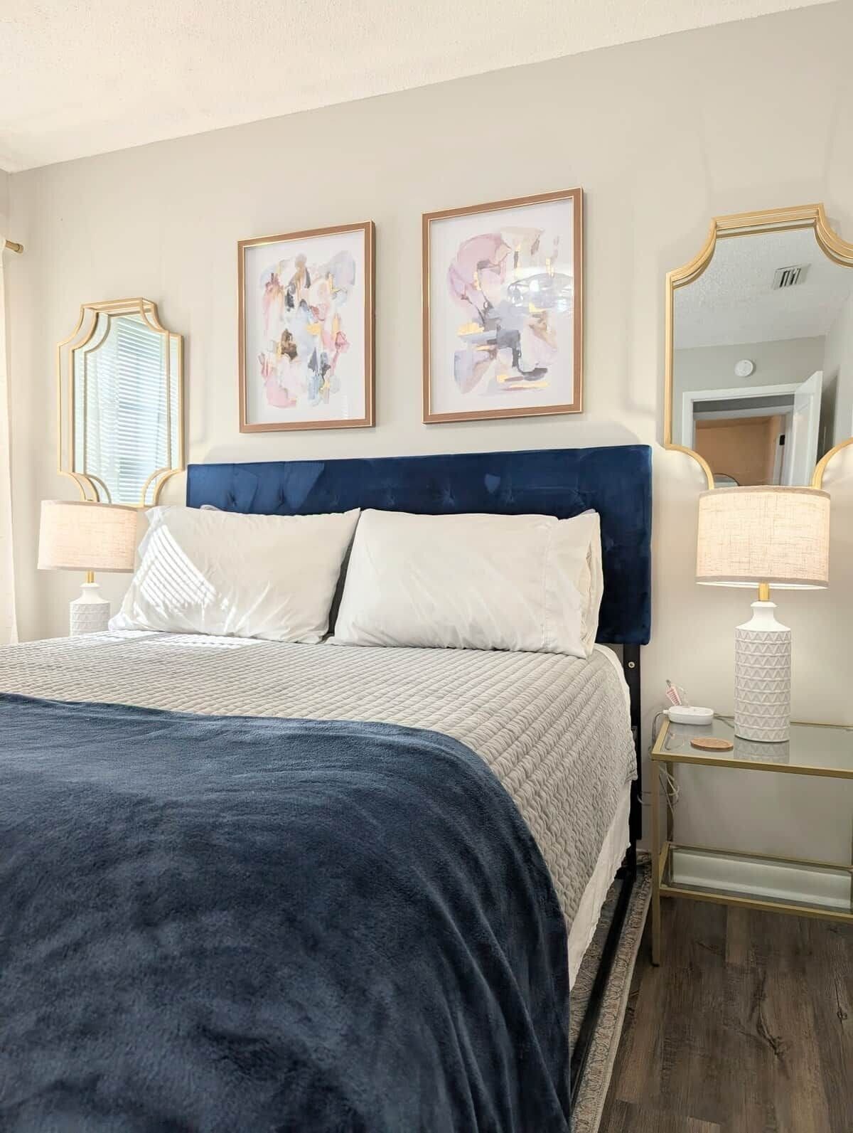 3 chambres, fer et planche à repasser, Wi-Fi, draps fournis