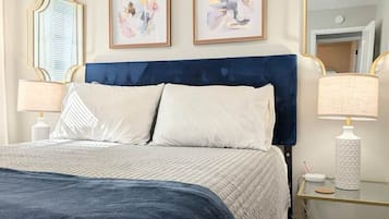 3 chambres, fer et planche à repasser, Wi-Fi, draps fournis