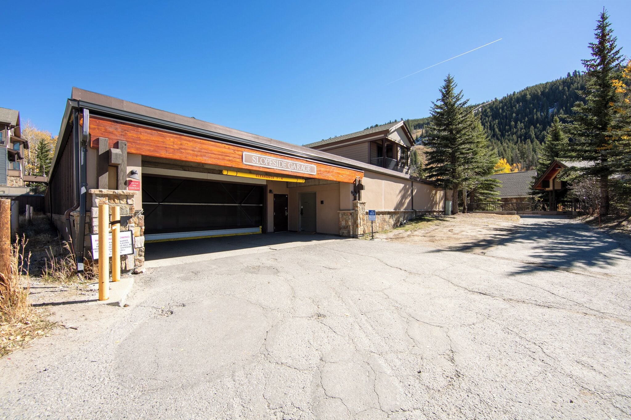 Condo (1 Bedroom) | Exterior