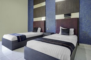 Room - Hotel O near Universitas Widya Dharma (Palembang)