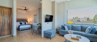 Aires Downtown Suites