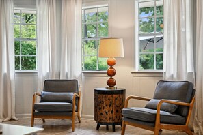 Interior - The Ultimate Group Stay: 3 Homes, 2 Acres, Sleeps 24! (Covington)