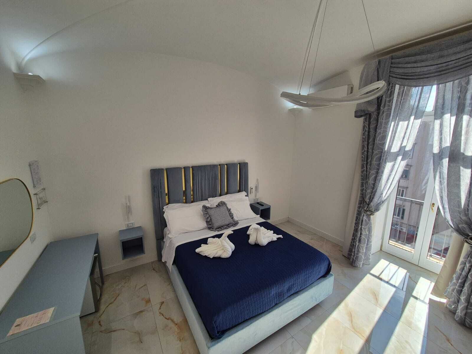 Down comforters, minibar, in-room safe, desk