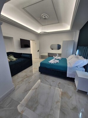 Chambre Triple Confort, vue colline