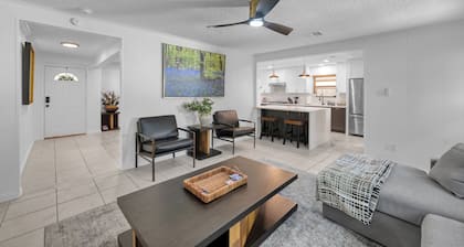 Peaceful Retreat Four Bedroom home in charming Shenandoah