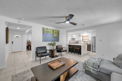 Peaceful Retreat Four Bedroom home in charming Shenandoah