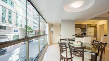 Apartamento básico | Opções para refeição