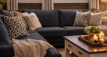 2-Min Walk to Nub's Nob - Prime Ski Basecamp - Slope Views!