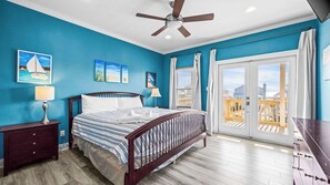 5 bedrooms, iron/ironing board, WiFi, bed sheets - Vitamin Sea - 3 Min Walk to the Beach - Sleeps 13 (Gulf Shores)
