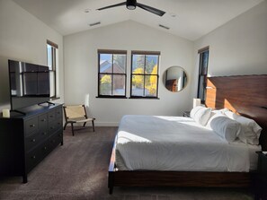 Iron/ironing board, Internet - Snowcreek Resort Vacation Rental 1465 (Mammoth Lakes)