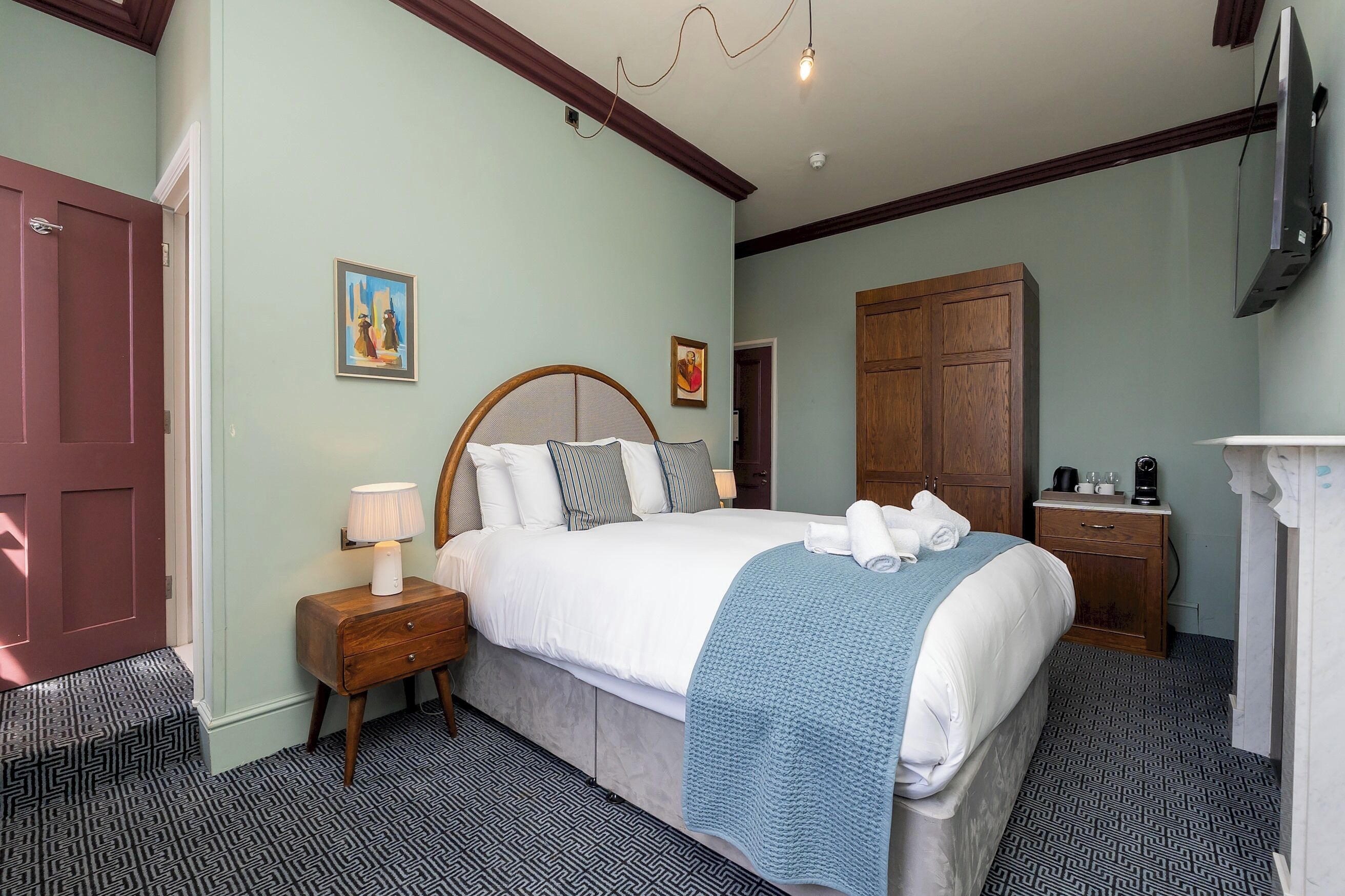 1 bedroom, iron/ironing board, WiFi (free), bed sheets
