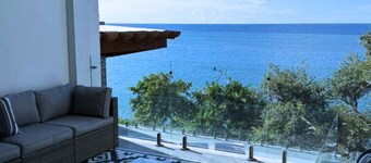 NEW Oceanfront, King Suite, Private Plunge Pool